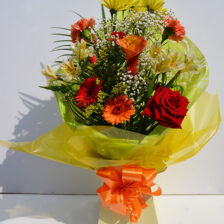 handtied-flowers-1b